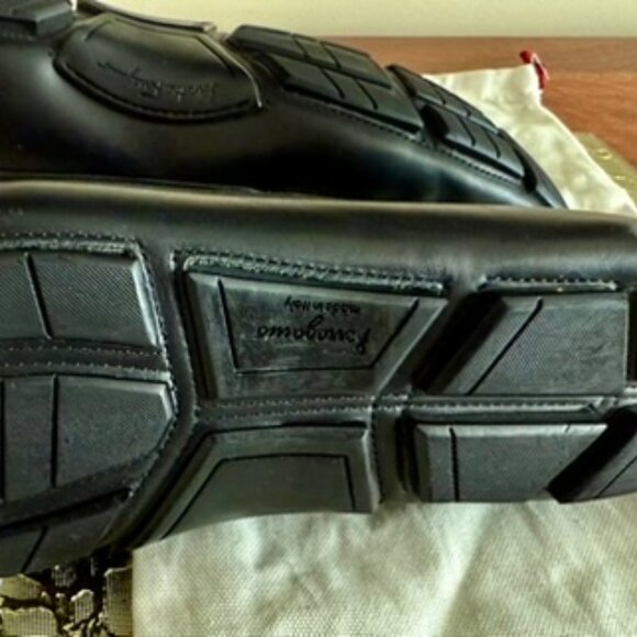 Salvatore Ferragamo Mens Parigi Gancini Black Leather Loafer Sz 9.5D, Excellent - Picture 8 of 11